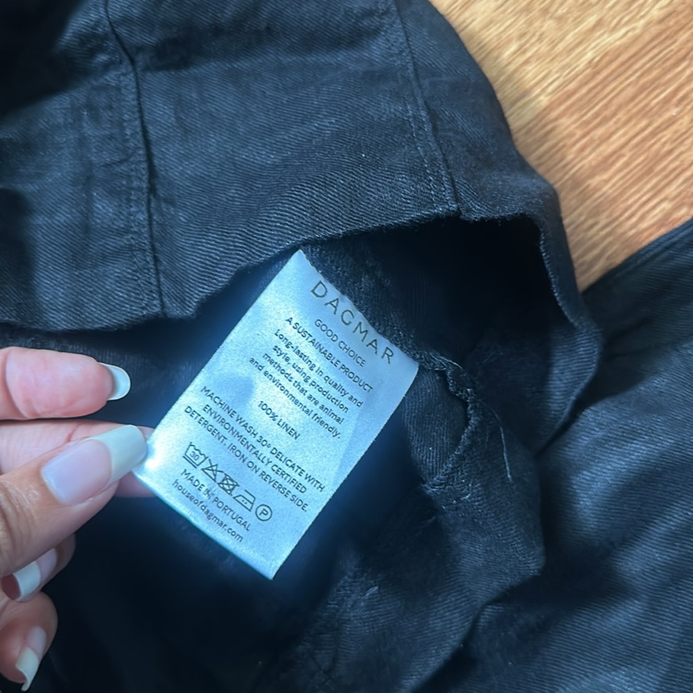 DAGMAR LINEN TOP - Picture 6 of 8